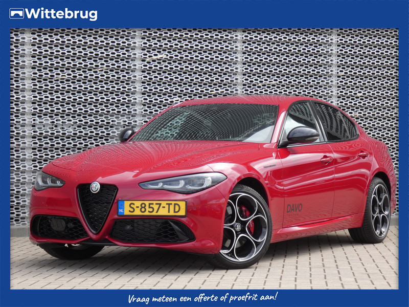 Alfa Romeo Giulia 2.0 T 280PK GME AWD Competizione !