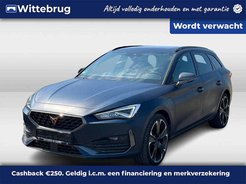 CUPRA Leon Sportstourer 1.4 e-Hybrid 245PK Black Edition