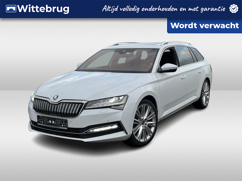 Škoda Superb Combi 1.4 TSI iV 218PK DSG Laurin & Klement